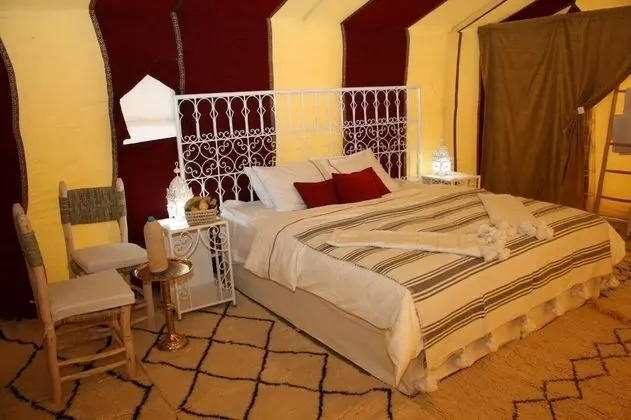 Deluxe Çadır, 1 Çift Kişilik veya 2 Tek Kişilik Yatak