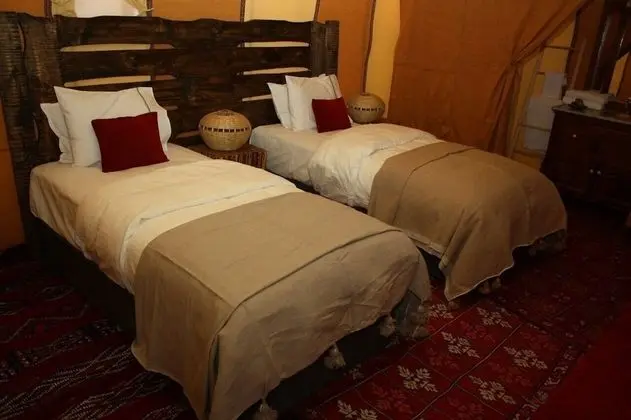 Deluxe Çadır, 1 Çift Kişilik veya 2 Tek Kişilik Yatak