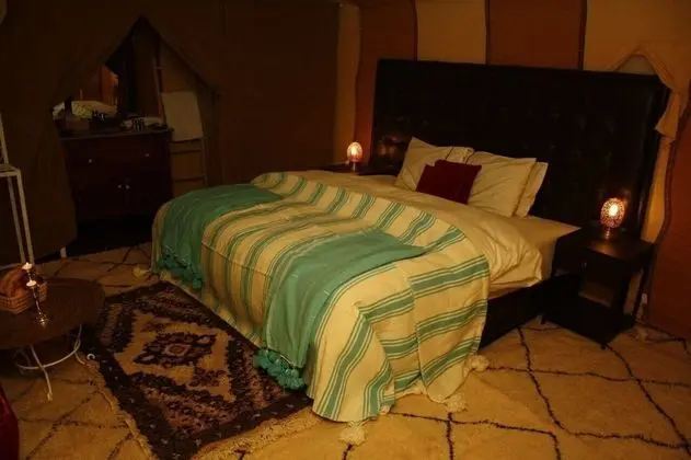 Luxury Çadır, 1 En Büyük (King) Boy Yatak