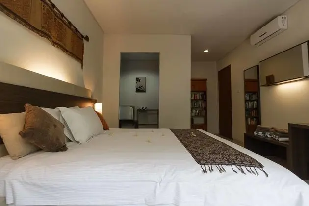 Deluxe Tek Büyük Yataklı Oda, Bahçe Manzaralı
