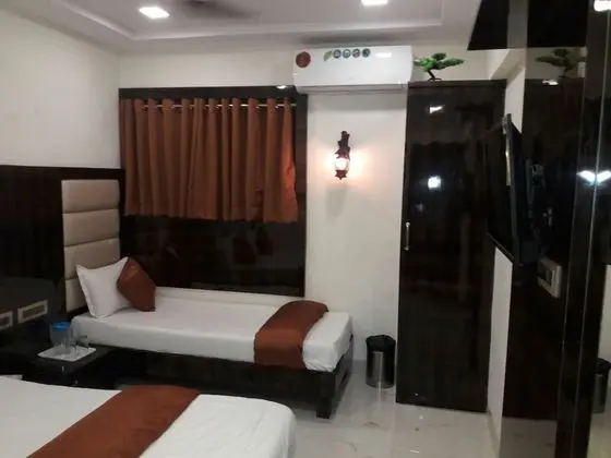 Deluxe Üç Kişilik Oda, 2 Yatak Odası