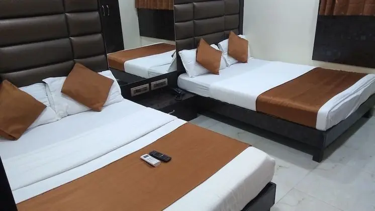 Deluxe Dört Kişilik Oda
