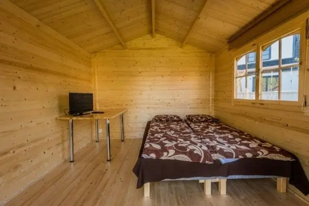 Basic Bungalov, 1 Yatak Odası, Bahçe Manzaralı, Bahçeli