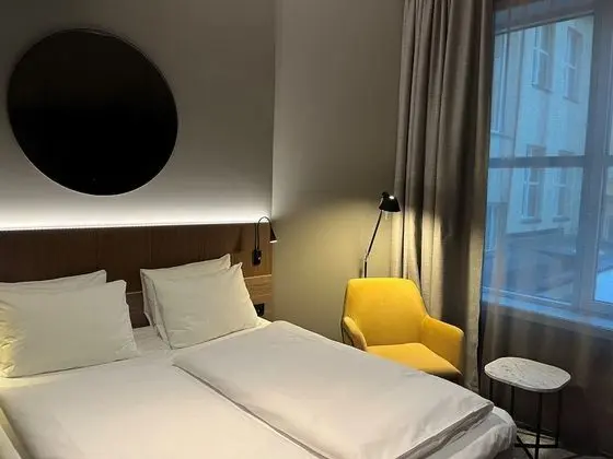 Cosy Small Room