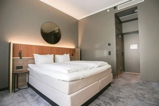 Cosy Small Room
