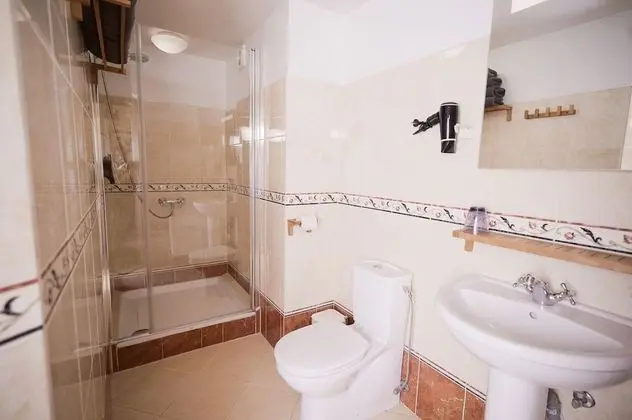 Comfort Süit, 2 Yatak Odası, Bahçe Manzaralı