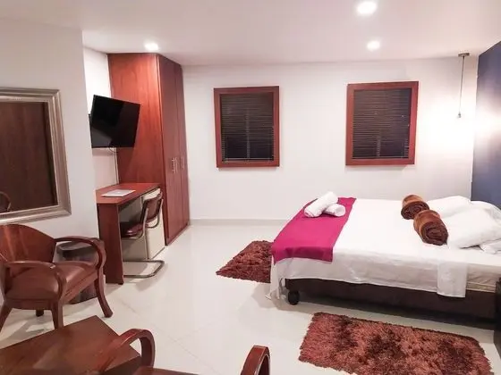 Deluxe Oda, 1 En Büyük (King) Boy Yatak, Sigara İçilmez