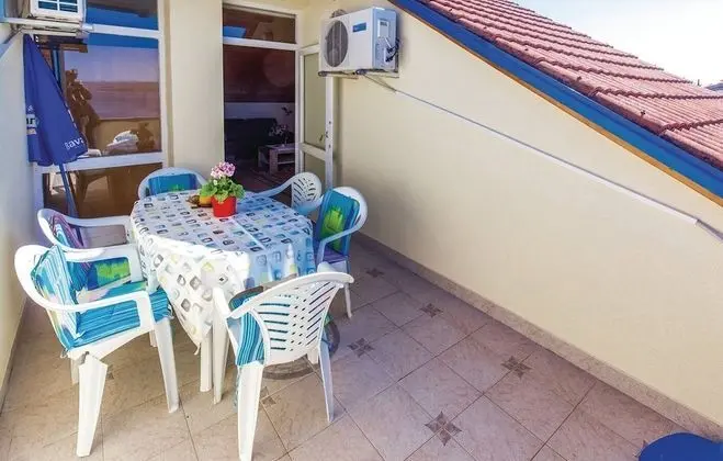 Çatı Katı (Loft)