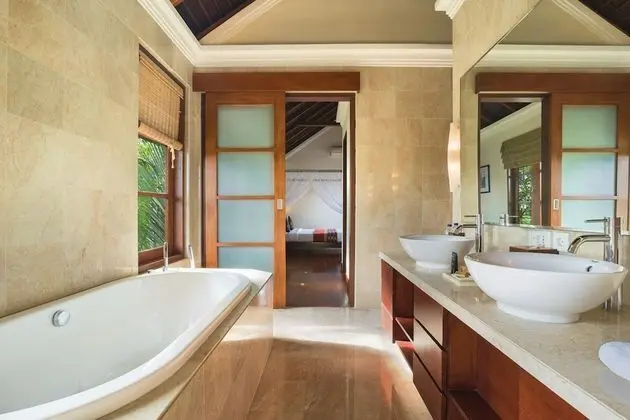 Villa, 4 Yatak Odası, Kişiye Özel Havuzlu, Bahçe Manzaralı
