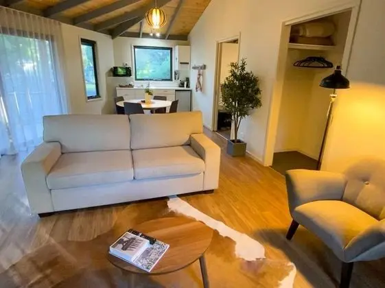 Kır Evi (Argle Apple - Karma Kinglake)