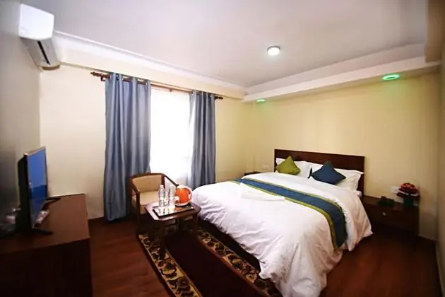 Standard Tek Büyük Yataklı Oda