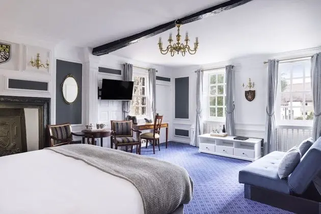 Exclusive Tek Büyük Yataklı Oda