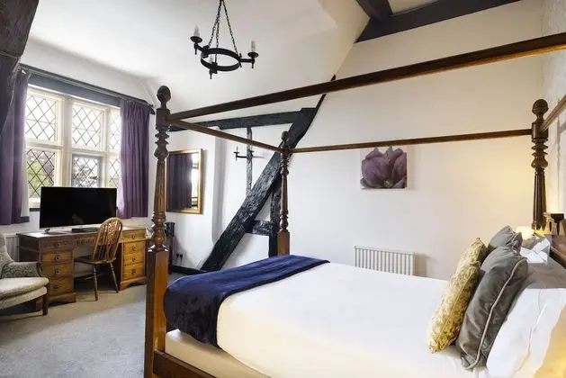 Exclusive Tek Büyük Yataklı Oda