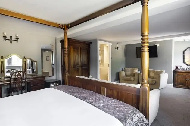 Signature Tek Büyük Yataklı Oda