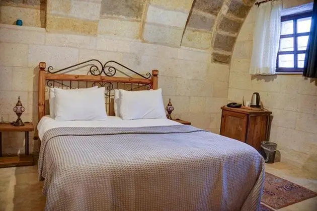 Standart Oda, Manzarasız, Giriş Katı