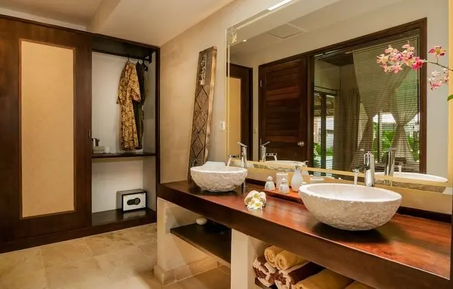 Deluxe Süit, Sigara İçilmez