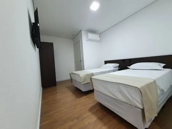Basic İki Ayrı Yataklı Oda