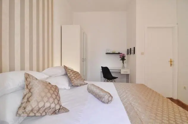 Apart Daire (Karmen - close to the center - A1(4+2)