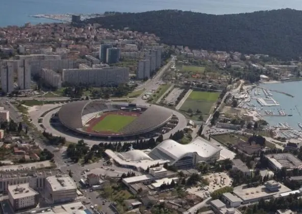 Apart Daire (Karmen - close to the center - A1(4+2)