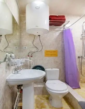 Economy Oda, Ortak Banyo