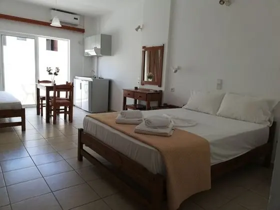Stüdyo (Triple)
