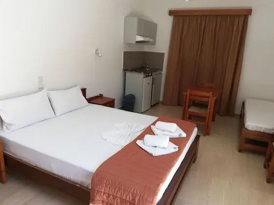 Stüdyo (Triple)