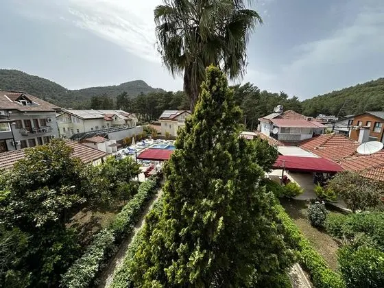Apartment, Kara veya Havuz Manzaralı