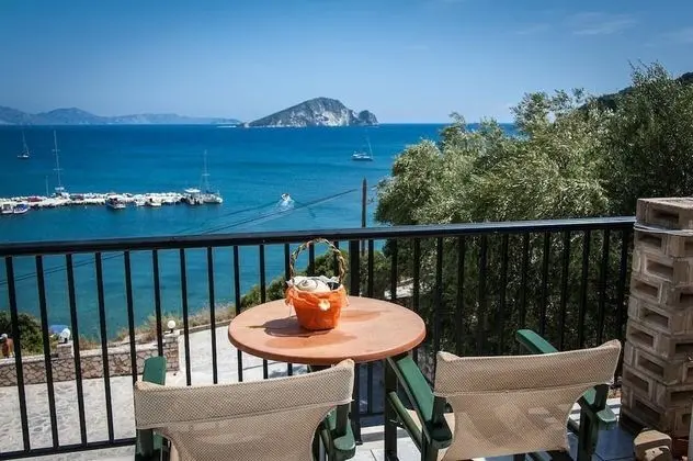 Stüdyo, Deniz Manzaralı