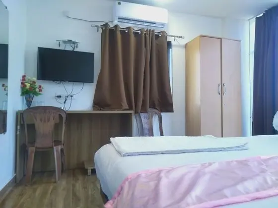 Standard Tek Büyük Yataklı Oda