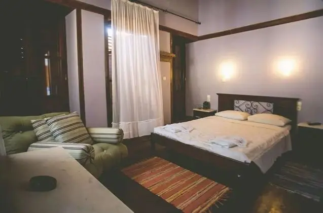 Tek Büyük veya İki Ayrı Yataklı Oda