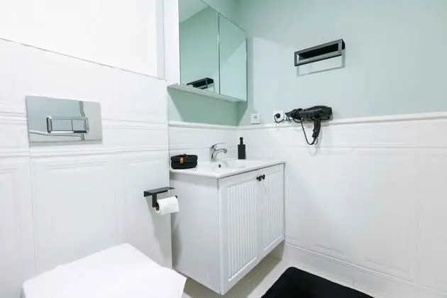 Standart Geniş Oda, Bahçe veya Sokak Manzaralı, Giriş Katı