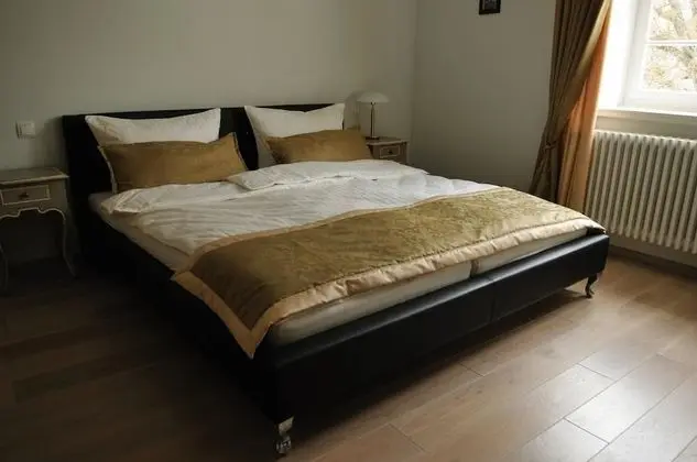 Comfort Tek Büyük Yataklı Oda
