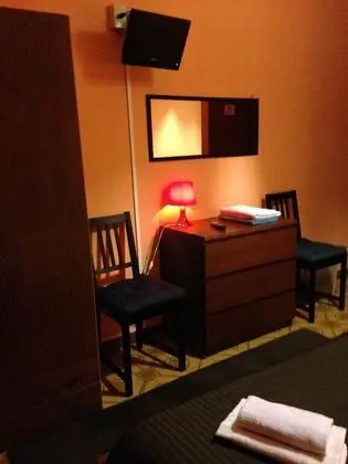 Tek Büyük veya İki Ayrı Yataklı Oda