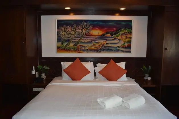 Grand Deluxe