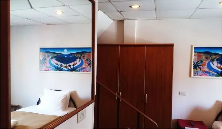 Grand Deluxe