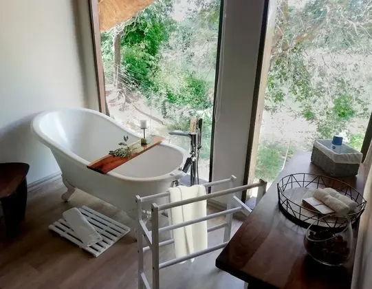 Luxury Tek Büyük veya İki Ayrı Yataklı Oda