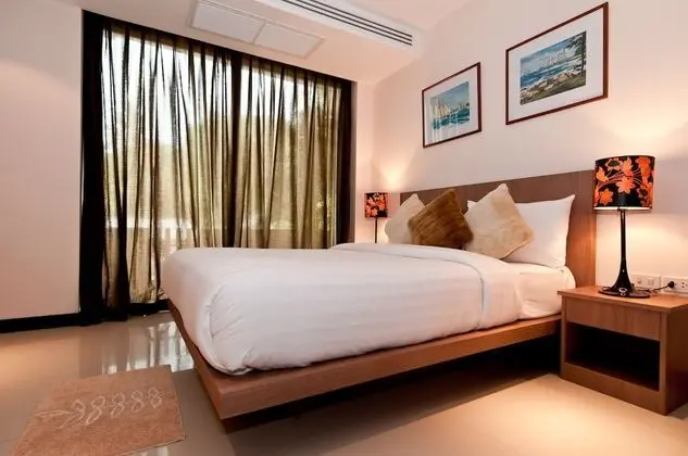 2 Bedrooms Apartment
