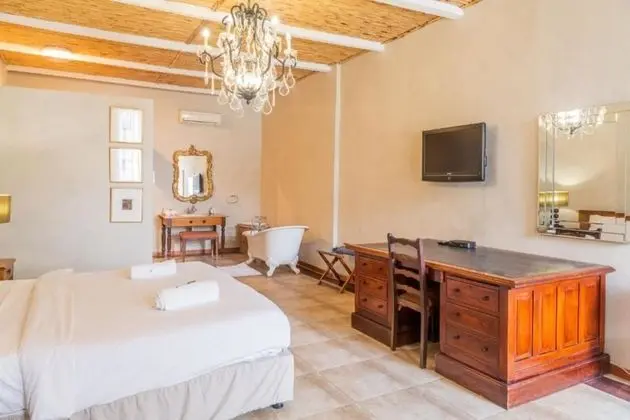 Deluxe Tek Büyük veya İki Ayrı Yataklı Oda