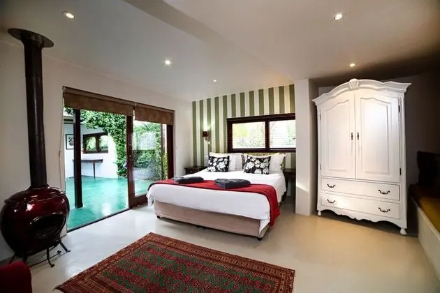 Luxury Suite (Garden Suite)