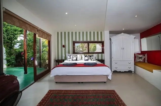 Luxury Suite (Garden Suite)