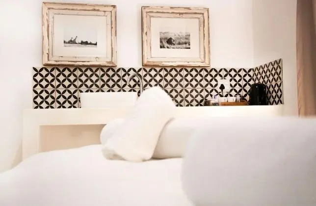 Basic Tek Büyük Yataklı Oda