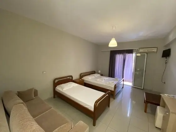 Stüdyo, Okyanus Manzaralı