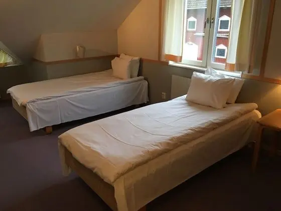 Basic İki Ayrı Yataklı Oda
