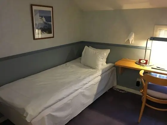 Basic İki Ayrı Yataklı Oda