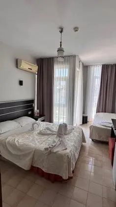 Standart Oda Balkonlu, Dağ veya Havuz Manzaralı