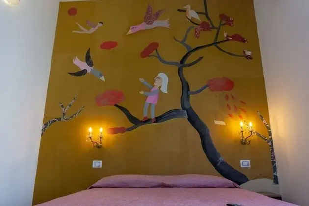 Design Tek Büyük Yataklı Oda, 1 Büyük (Queen) Boy Yatak