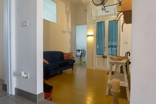 Design Tek Büyük Yataklı Oda, 1 Büyük (Queen) Boy Yatak