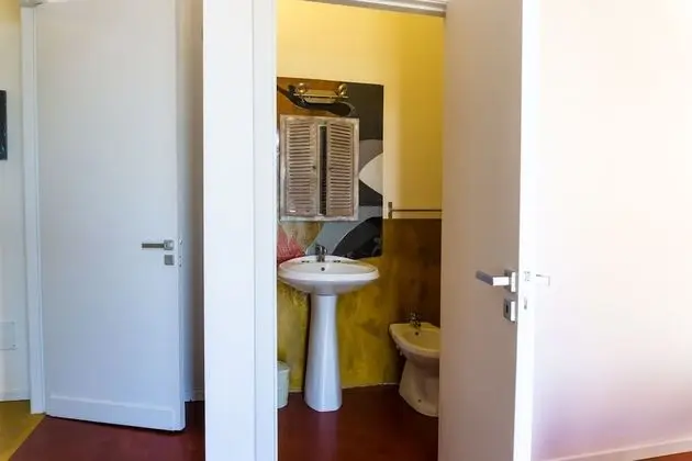 Design Tek Büyük Yataklı Oda, 1 Büyük (Queen) Boy Yatak