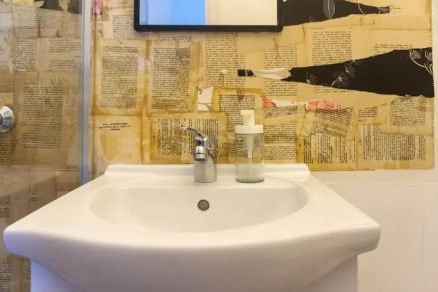 Design Tek Büyük Yataklı Oda, 1 Çift Kişilik Yatak