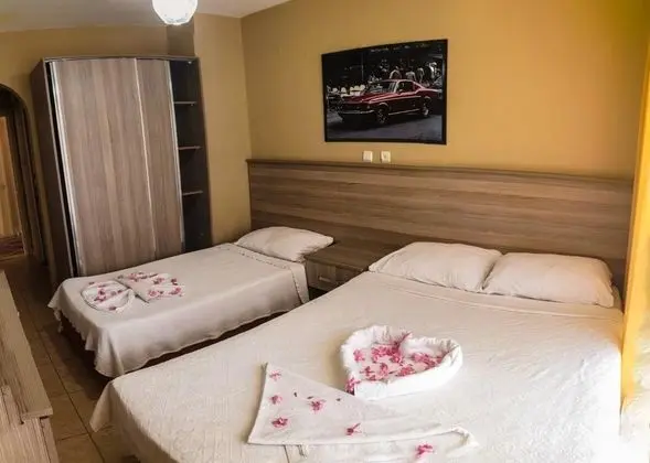 Standart Oda, Kara veya Havuz Manzaralı